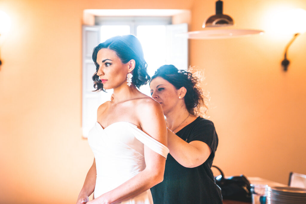 Wedding preparations, Bride